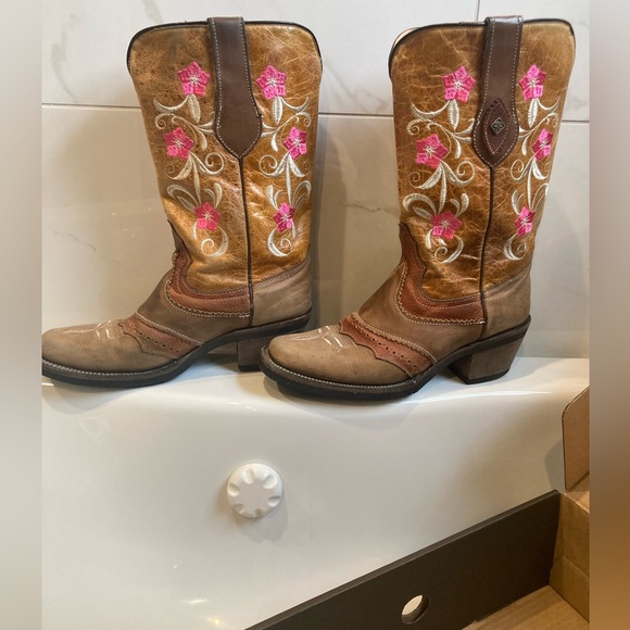 Ariat Shoes Real Leather Rider Heel Cowgirl Boots Poshmark